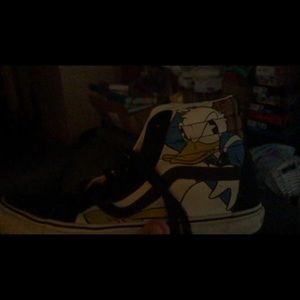 Mickey and Friends vans high tops size 9 in men size 10.5 in women’s